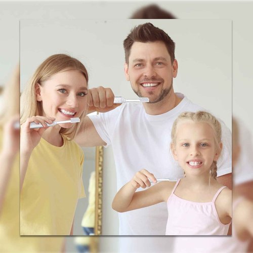Rtteri 150 Pcs Travel Toothbrush Kit Bulk Folding Tooth Brush with Cover Transparent Potable Travel Size Mini Toothbrush Small Foldable Manual Tooth Brushes for Adult Camping School