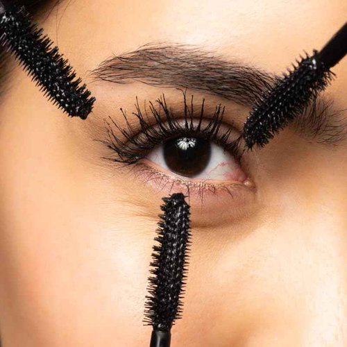 Younique Quadra 4-in-1 Mascara | Serum, Primer, Tubing, and Mascara | Boosts Volume, Length, and Lift of Lashes | Biotin Serum | Primer & Tubing Mascara in Black for Healthy Eyelashes