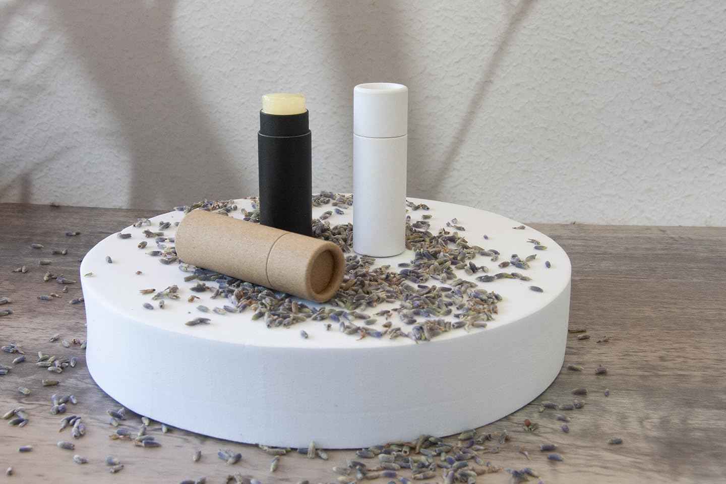 GreenWay 0.15oz / 4.25g Kraft Paperboard Lip Balm Tubes with Lids - 50 Pack Lip Gloss Tubes Refillable DIY Cosmetic Containers – Extra Thick Push-Up Bottom Lip Balm Containers - White