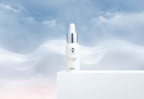 iS Clinical Brightening Serum 0.5 Fl Oz