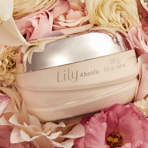 O BOTICARIO Lily Absolu Satin Hydrating Body Cream, 24 Hour Fragranced Body Butter for Dry Skin, 8.8 Ounce