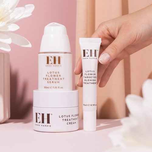 Emma Hardie Lotus Flower Blemish Treatment Serum, Acne Serum with Hyaluronic Acid and Niacinamide, Facial Serum for Oily Skin Control