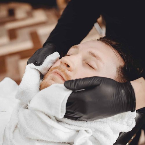 ForPro Warm & Cozy Hot Towel Warmer, Compact 5L Capacity Cabinet, Stainless Steel Rack, White