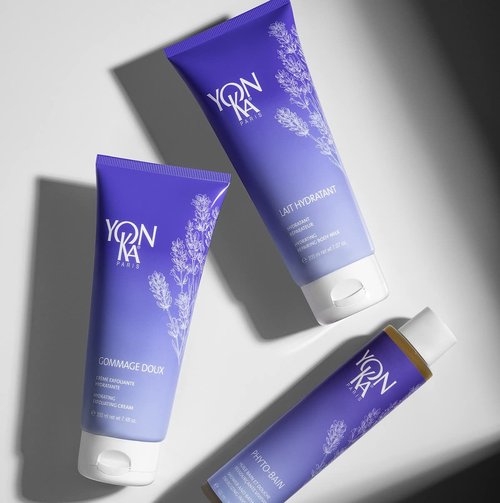 Yon-Ka Lait Hydratant Body Milk | Hydrating and Regenerating Body Lotion with Glycerin and Sweet Almond Oil | Nourish Dry Skin | 7.07 oz