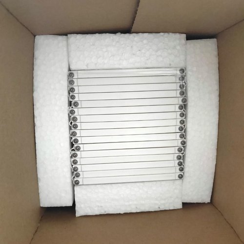 Adjustable Foldable Dust-Proof Bathtub Cover White,Waterproof Shutter Bathtub Tray & Laptop Desk 2 in 1 Fits Most Tubs,Modern Bath Tub Racks for Home (0.7Mx1.7M（2.3FTx5.58FT）, 0.24in Thick)