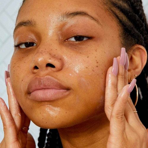 Fenty Skin Hydra Vizor Refillable Invisible Face Moisturizer SPF 30 with Niacinamide 1.7 oz/ 50 mL