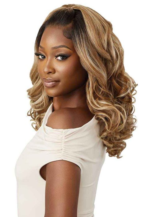 Outre Lace Front Wig - Perfect Hair Line 13X4 - Akina (OFF BLACK 1B)