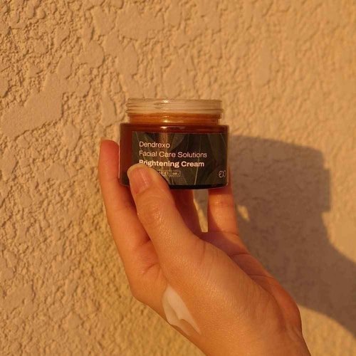EXODROP Exosome Cream, Nourishing Moisturizer for Face, Ginseng tree Exosome, Quick-absorbing, Vegan, All Skin types, 1.69 Fl Oz