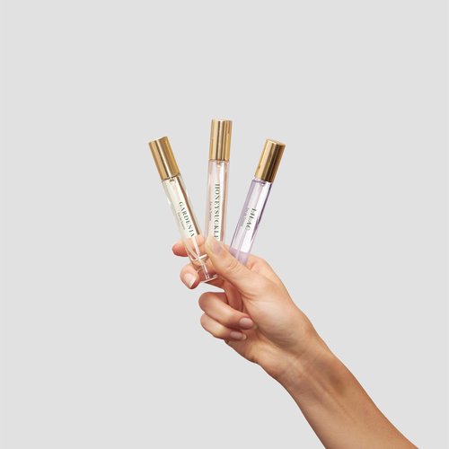 Caswell-Massey Floral Discovery Set – Includes Gardenia, Lilac & Honeysuckle – Travel Size Perfume for Women, Elegant Floral Scents – Botanical Perfume Gift Set – Made in USA, 0.25 Fl Oz Each