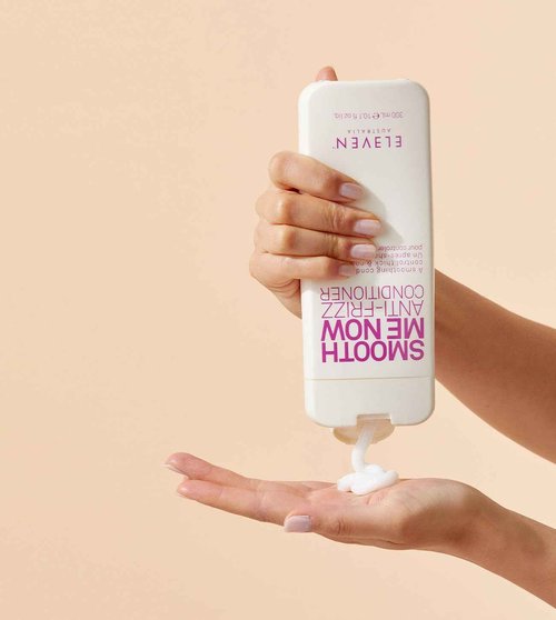 ELEVEN AUSTRALIA Smooth Me Now Anti Frizz Conditioner for Women & Men - Conditioner for Frizzy & Coarse Hair, Smoothing & Hydrating, Avocado Oil & Cucumber Extract for Dry & Damaged Hair - 32.5 fl oz