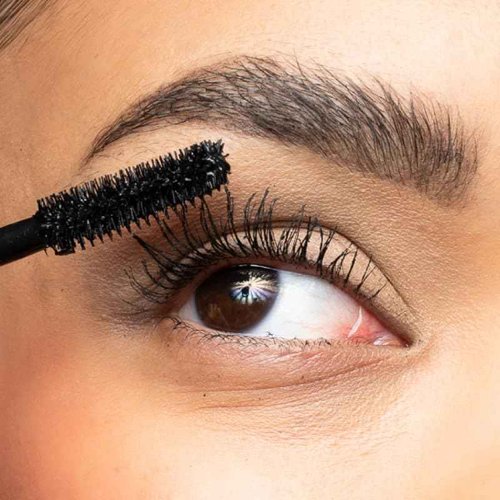 Younique Quadra 4-in-1 Mascara | Serum, Primer, Tubing, and Mascara | Boosts Volume, Length, and Lift of Lashes | Biotin Serum | Primer & Tubing Mascara in Black for Healthy Eyelashes