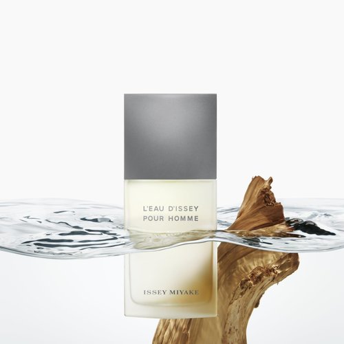 Issey Miyake L'Eau d'Issey Pour Homme Eau de Toilette - Fragrance for Men - Pure & Fresh - With Notes of Yuzu, Nutmeg & Sandalwood - 2.5 oz