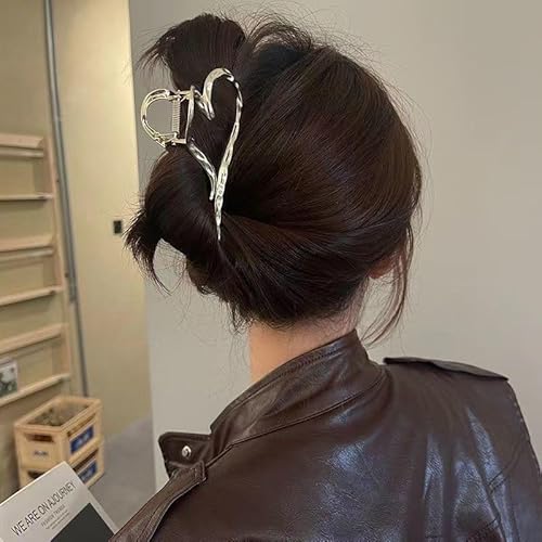 Hair Claw Clips Sliver Metal Large Heart Shaped for Thick or Thin Hair Strong Hold Clip Elegant Non Slips Hair Jaw for Women Y2k Hair Accessories