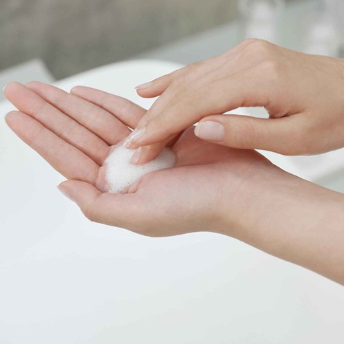 SK-II Foaming Facial Cleanser - Gentle Face Cleanser for Dull, Dry Skin - Visibly Improves Radiance and Removes Impurities to Reveal a Smoother, Healthier Complexion (3.6 oz)