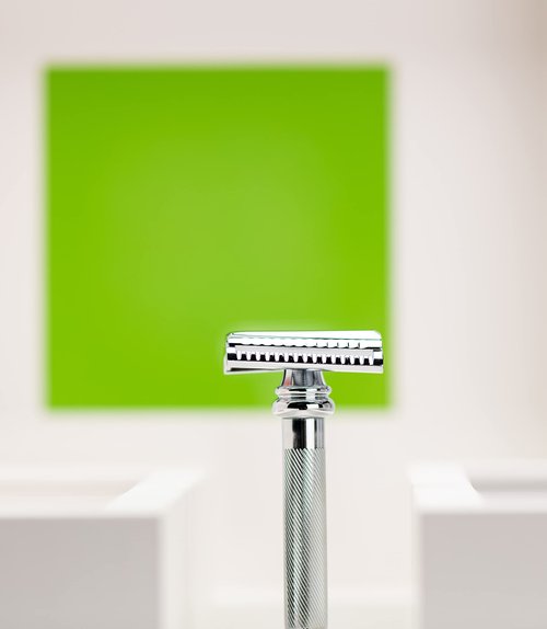 MERKUR 39C Double Edge Safety Razor, Slant Bar Design- Long Handle, Made in Germany, Plastic-Free, Two Piece Design