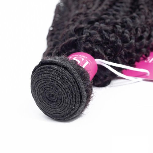 ISEE Water Wave Human Hair Bundles 28 Inch 100% Unprocessed Wet and Wavy Bundles Human Hair 10A Brazilian Curly Wave Natural Color