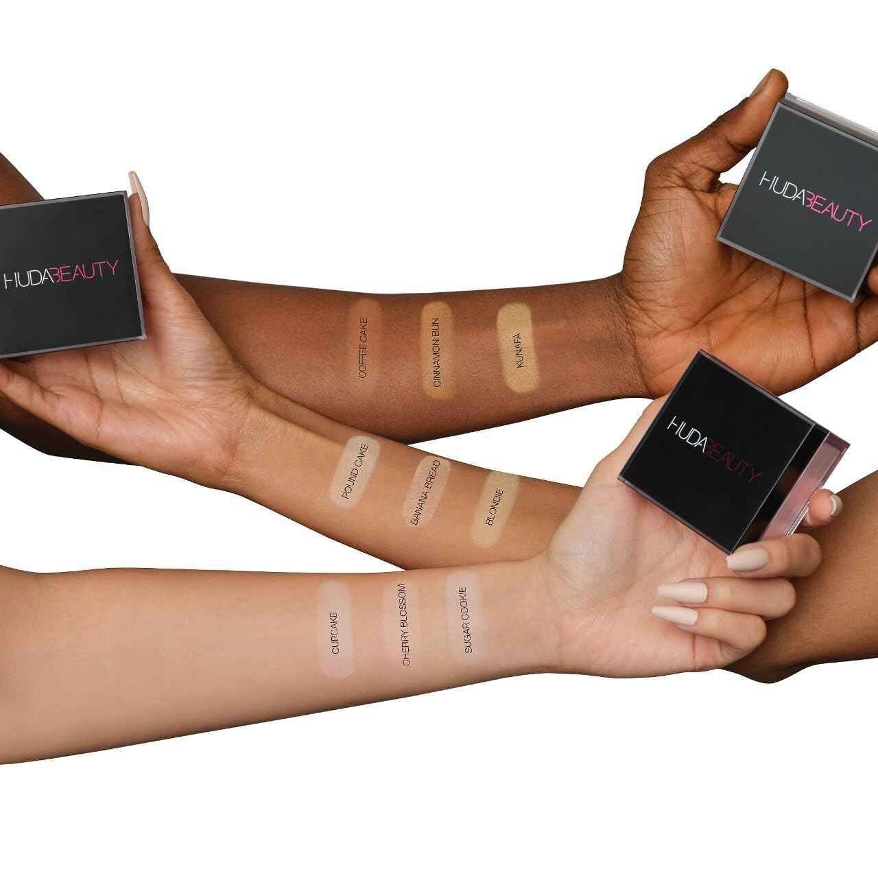 HUDA BEAUTY Easy Bake Loose Baking & Setting Powder Banana Bread