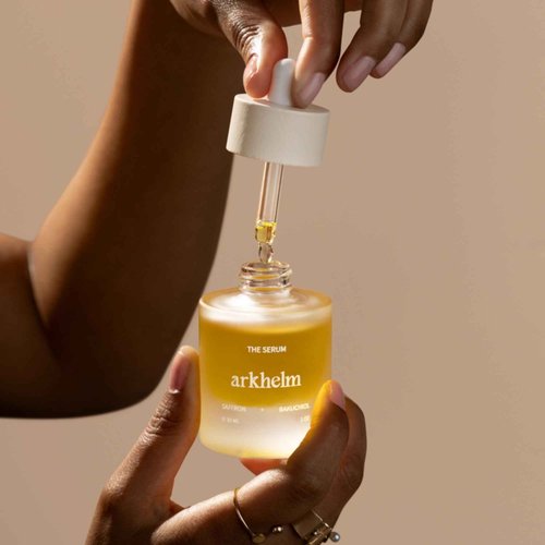 Arkhelm Bakuchiol and Saffron Face Serum - Cruelty-Free Organic Daily Facial Serum for Sensitive, Combination to Oily Skin - 30ML / 1 OZ. Vegan Calming Serum Facial for Brightening and Protection