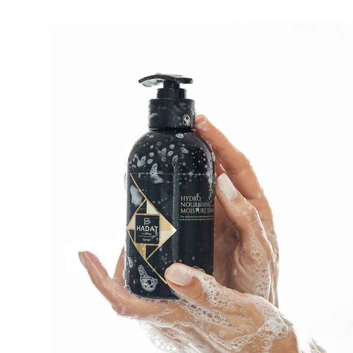 HADAT HYDRO NOURISHING MOISTURE SHAMPOO 8.45 Fl. Oz. (250 ml) Natural nourishment, hydration and strength. Give your hair the natural care it deserves, White