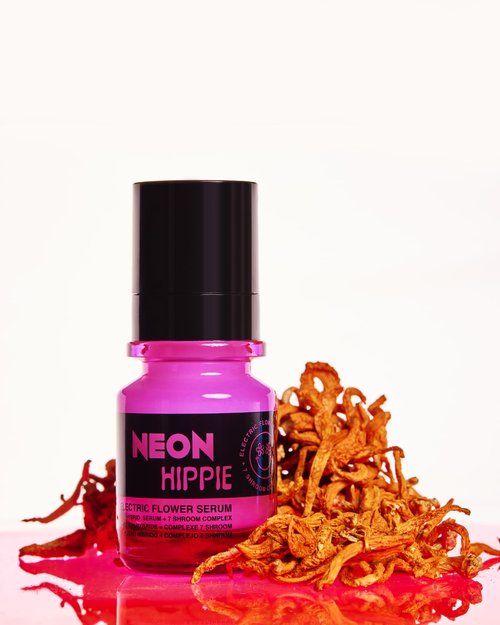 Electric Flower Serum gel to water formula hydrating and great primer with 7 mushroom complex