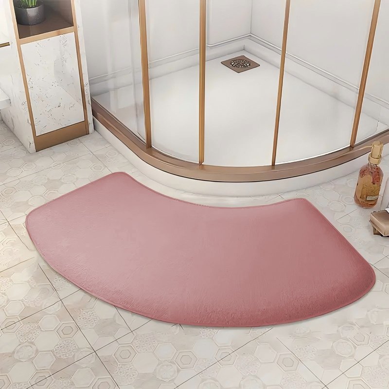 Fan-Shaped Water-Absorbent Non-Slip Bath Mat - Modern Minimalist Design