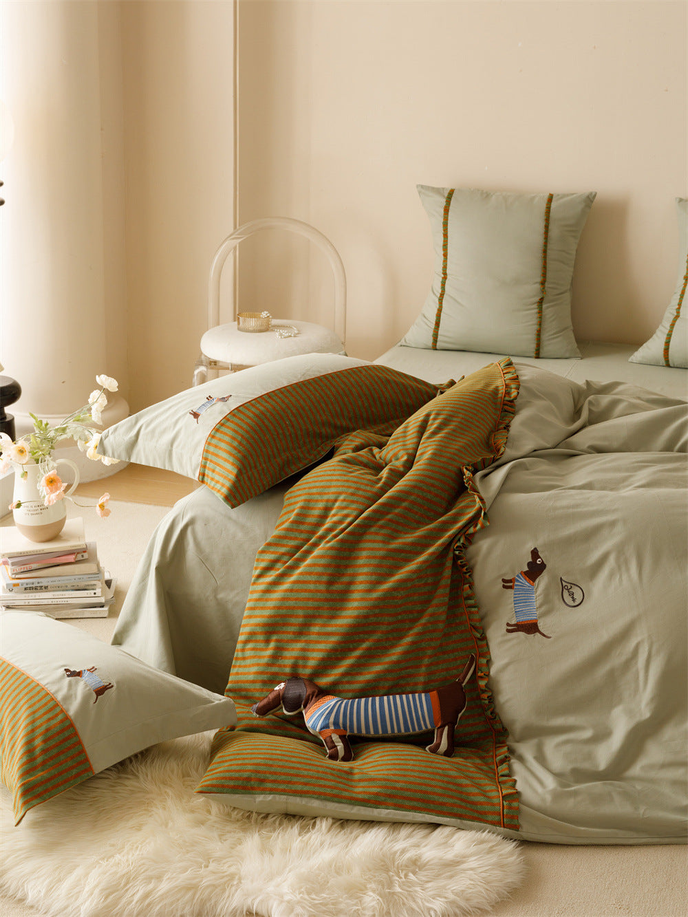120 Thread Count Cotton Quilt Cover Bedding Set - Embroidered Four-Piece