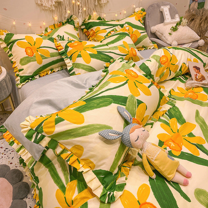 Four-Piece Cotton Bedding Sheets Set for 1.8m Bed - Princess Style, Summer Comfort