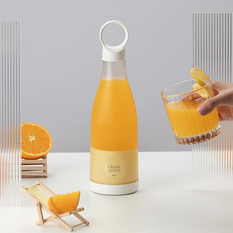 Portable Electric Juicer USB Handheld Fruit Extractor for Outdoor & Household Use