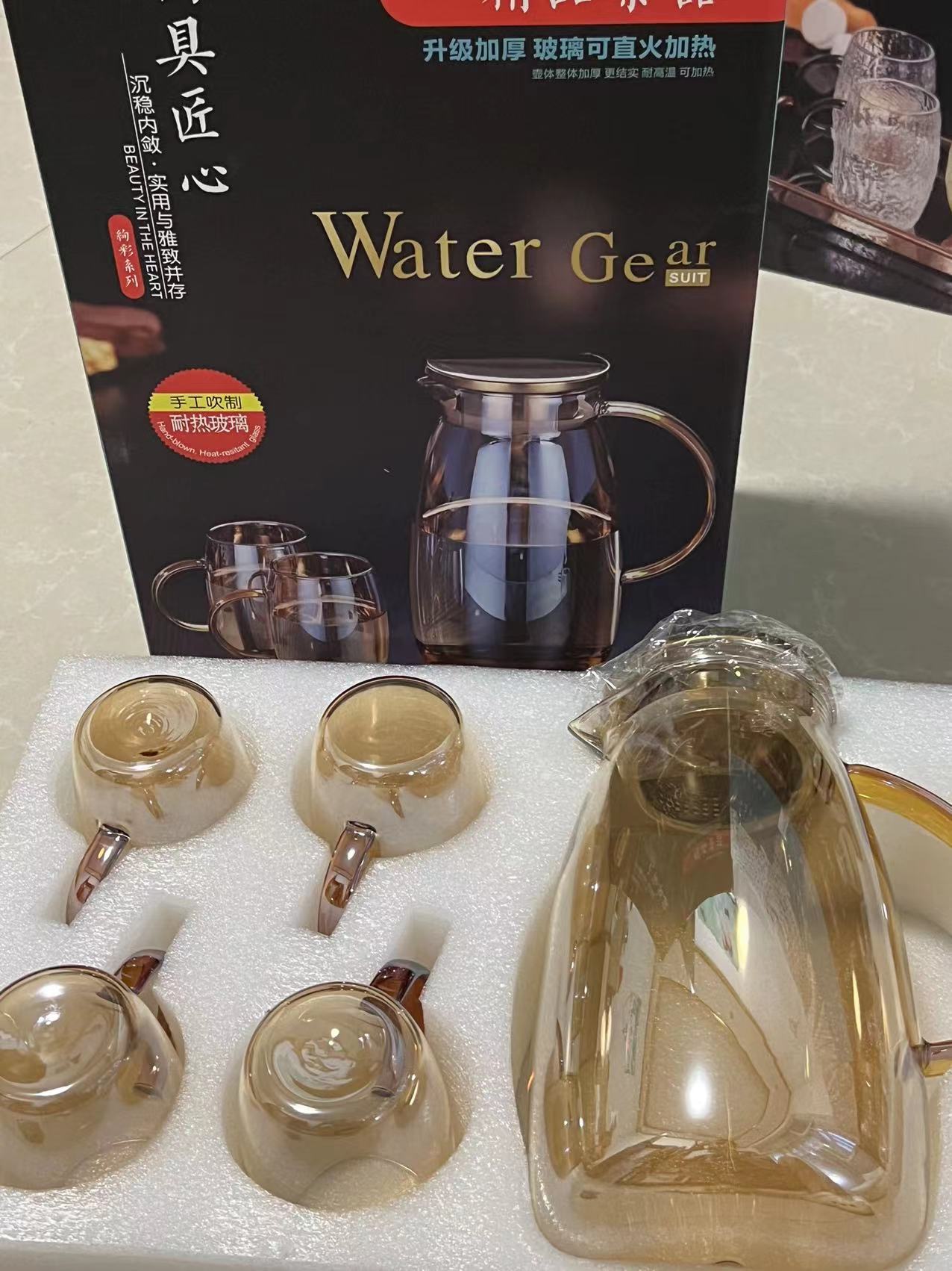 Colorful Glass Water Bottle with Borosilicate Material and Teapot Options