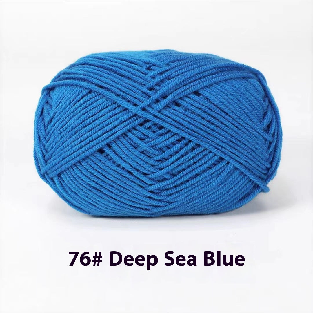 Four-Strand Milk Cotton Crochet Yarn Balls for Craft Projects - Multiple Colors