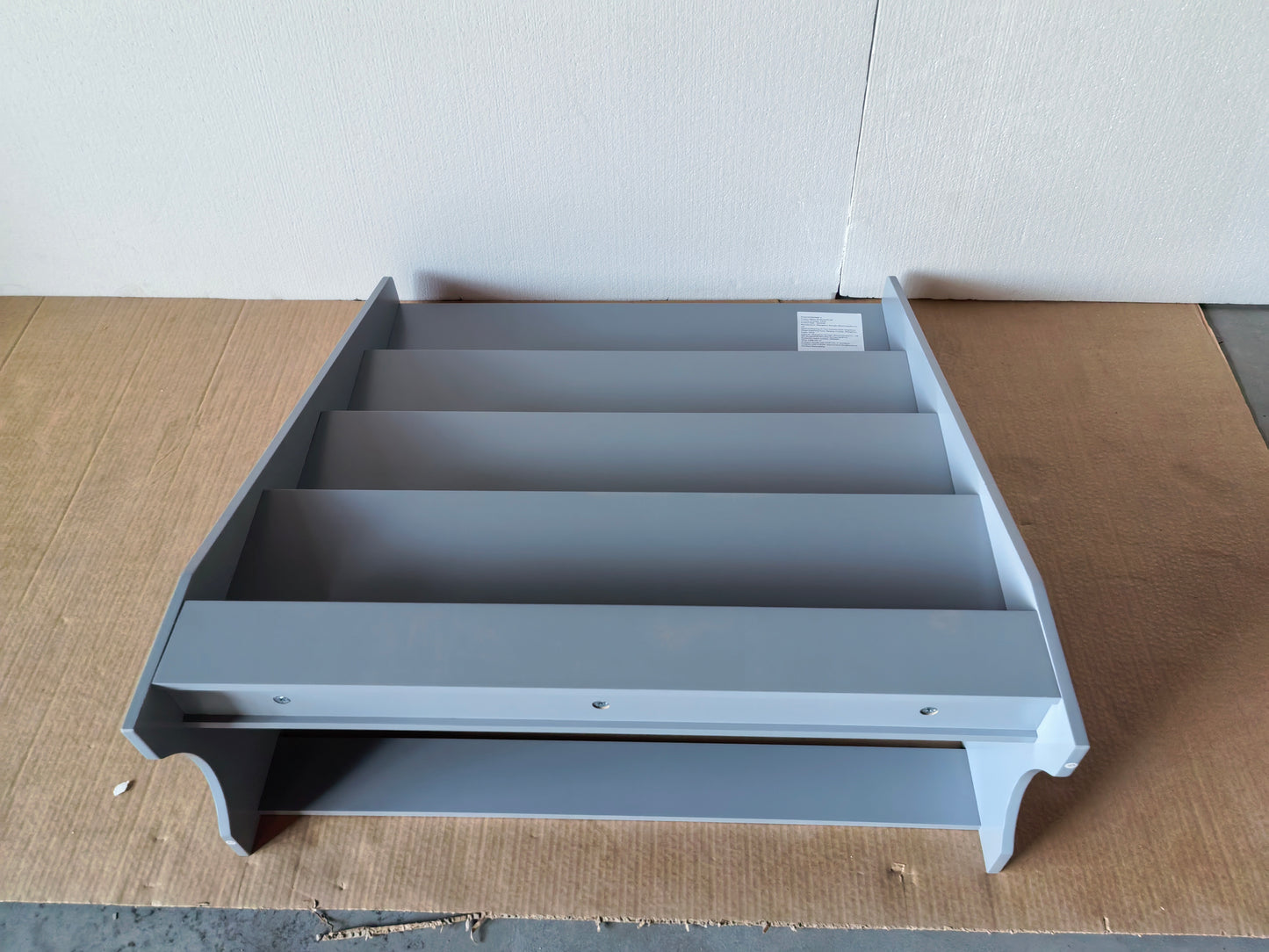 4-Tier Kids Bookshelf - Gray MDF Book Display for Bedrooms & Playrooms
