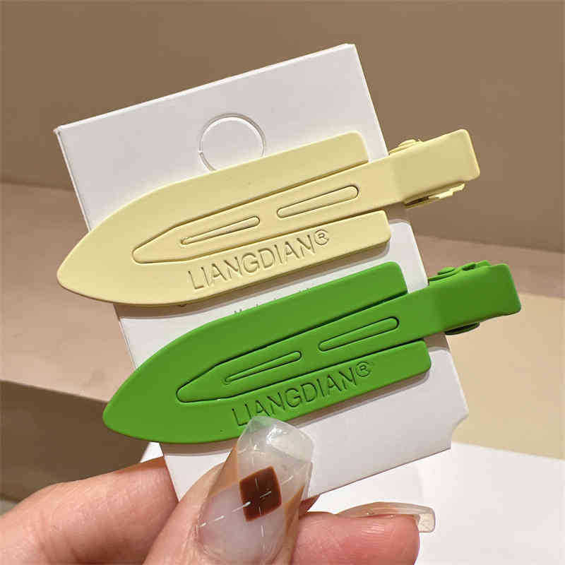 Hair Barrettes Seamless 7cm Clip Pair