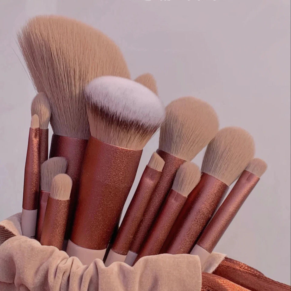 Set of 13 Soft Makeup Brushes for Face Blush Powder - Quick-Drying & Super Gentle