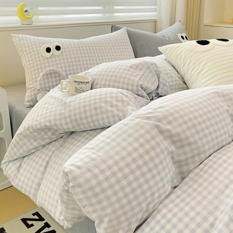 Four-Piece Bedding Set with Duvet Cover and Pillowcases – Multiple Sizes & Patterns