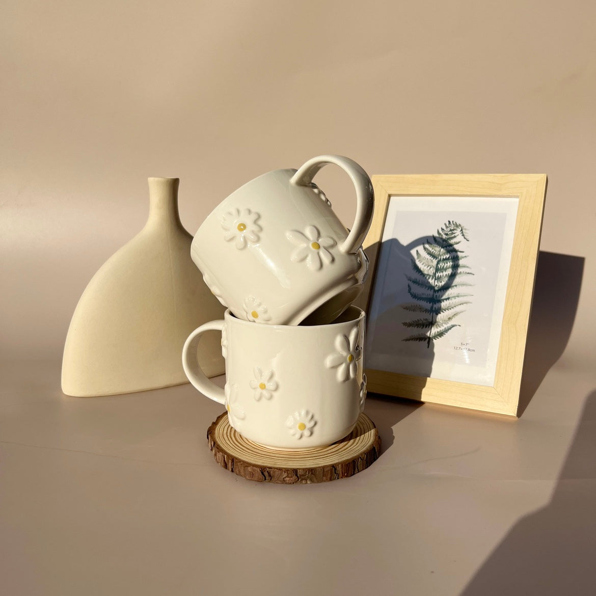 Ceramic Mug with Gardenia Pattern - 450ml Kitchen Drinkware
