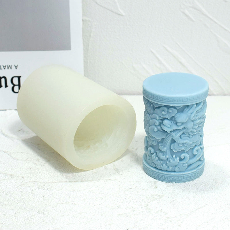 Embossed Dragon Pattern Silicone Candle Mold for Aromatherapy, Resin, Chocolate