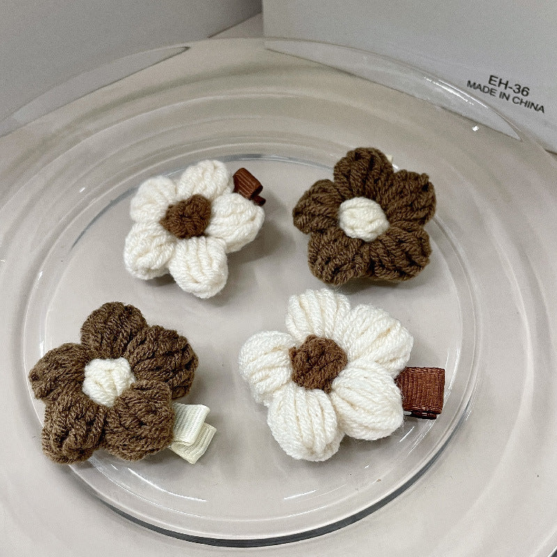 Retro Wool Flower Hairpin - Handmade Hair Accessories for Women