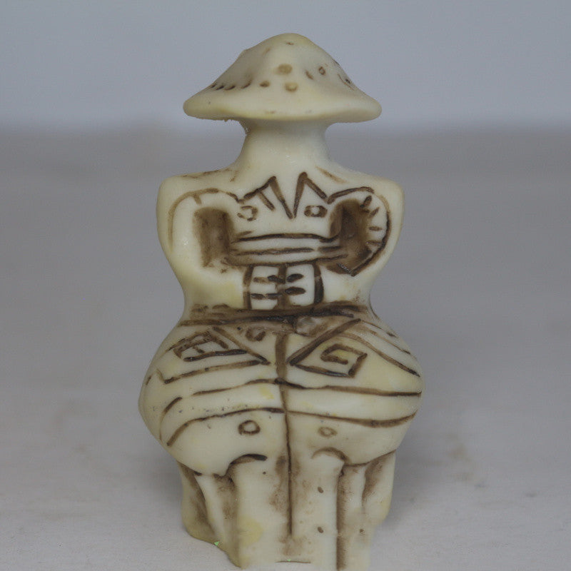 Decorative Character Resin Figure for Home & Festive Decor - Love God Theme