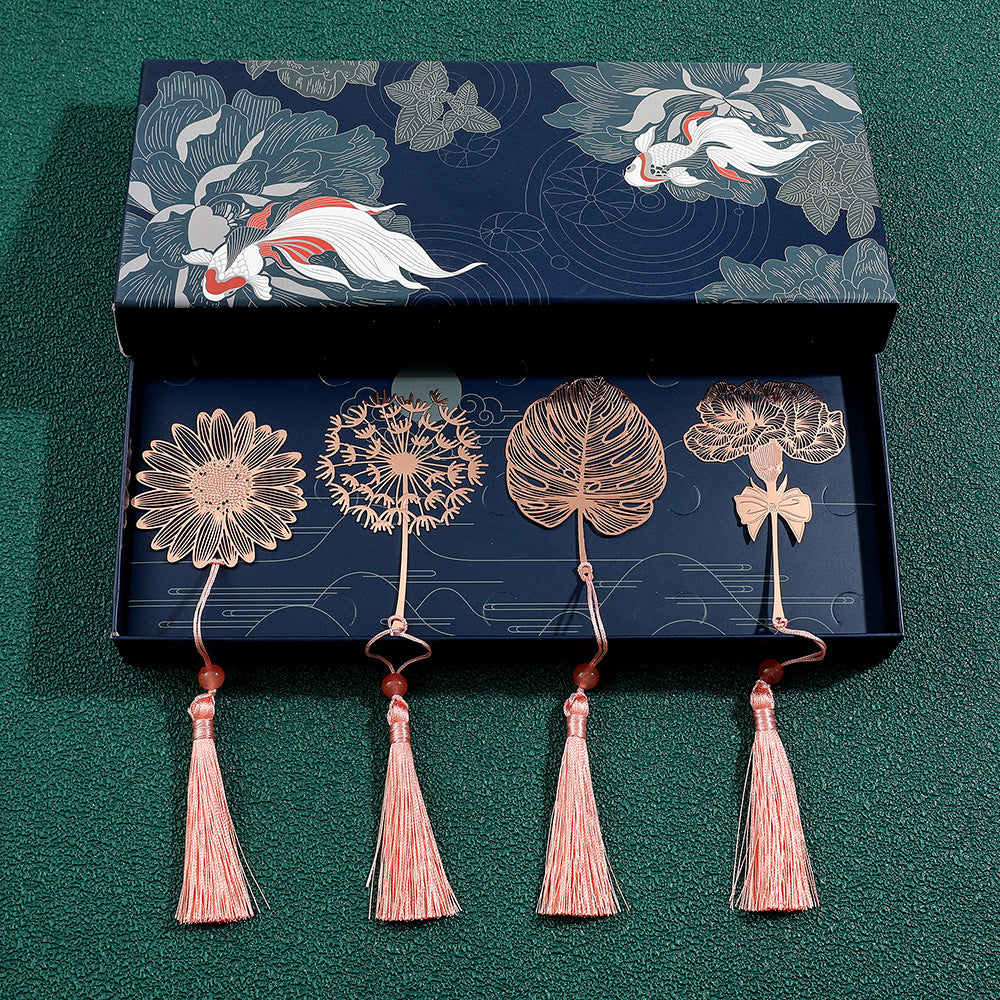 Metal Leaf Vein Bookmark - Classical Art Style, Four Seasons Plant Design