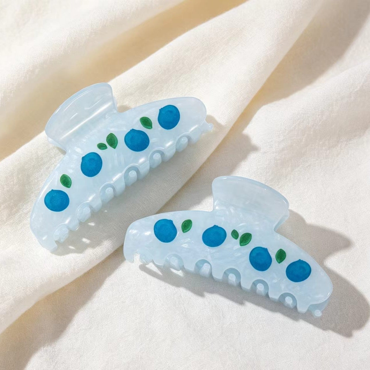 Blue Fruit-Style Acrylic Hair Clip - Korean Creative Hair Accessory
