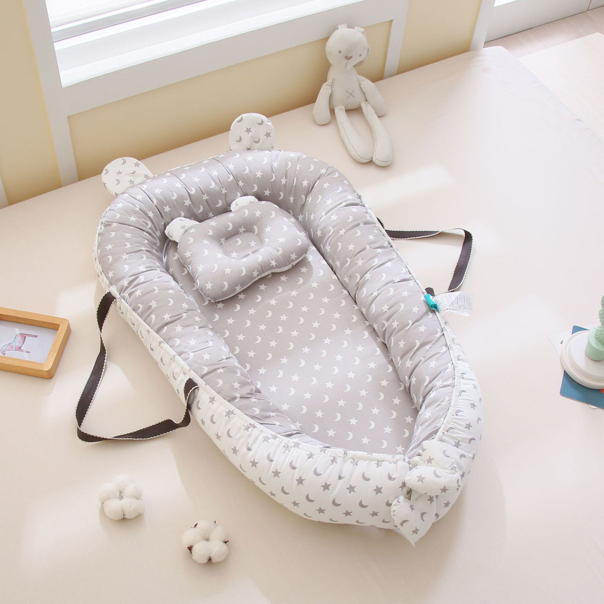 Portable Baby Crib Carry Bag - Foldable Travel Storage for Nursery