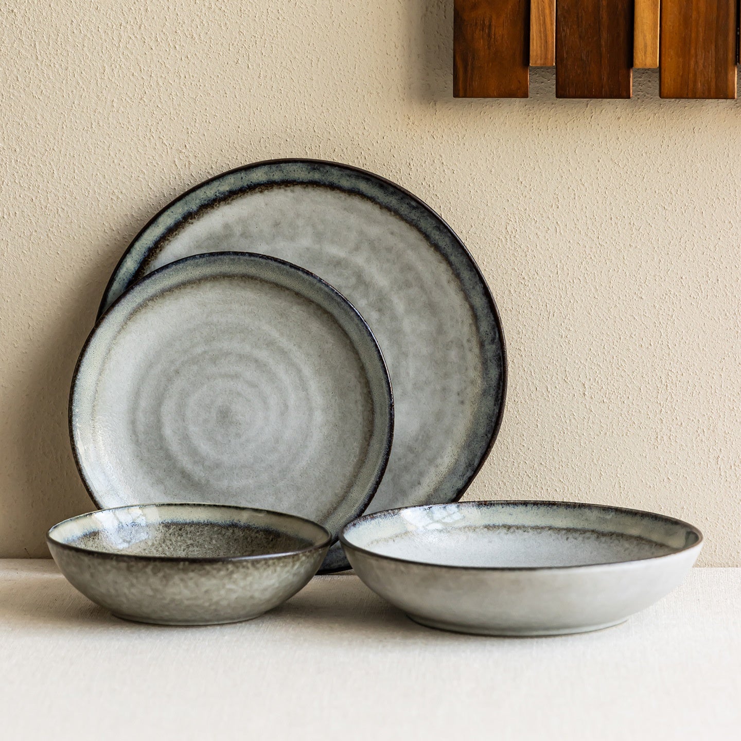 Ceramic Dinnerware Set for Kitchen & Home Use - Multiple Sizes & Grades
