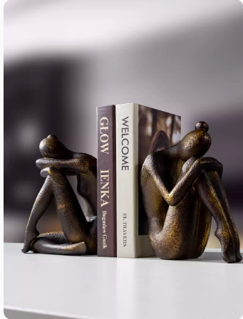 European Style Nostalgic Girl Calligraphy Decorative Figurine for Home & Garden