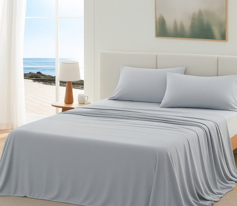 Ice-Silk Cooling Summer Blanket - Temperature-Reducing Home Bedding