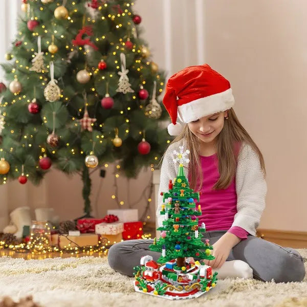 Christmas Tree Building Toy with Countdown Calendar - 701 Pcs