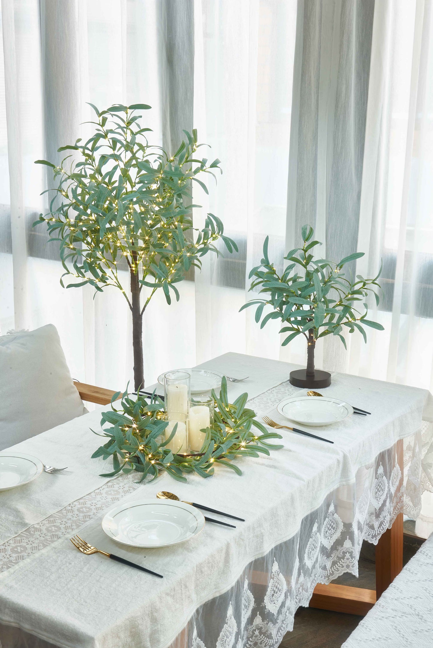 Illuminated Olive Wreath - 72 Inch Ambient Light with 96 LEDs