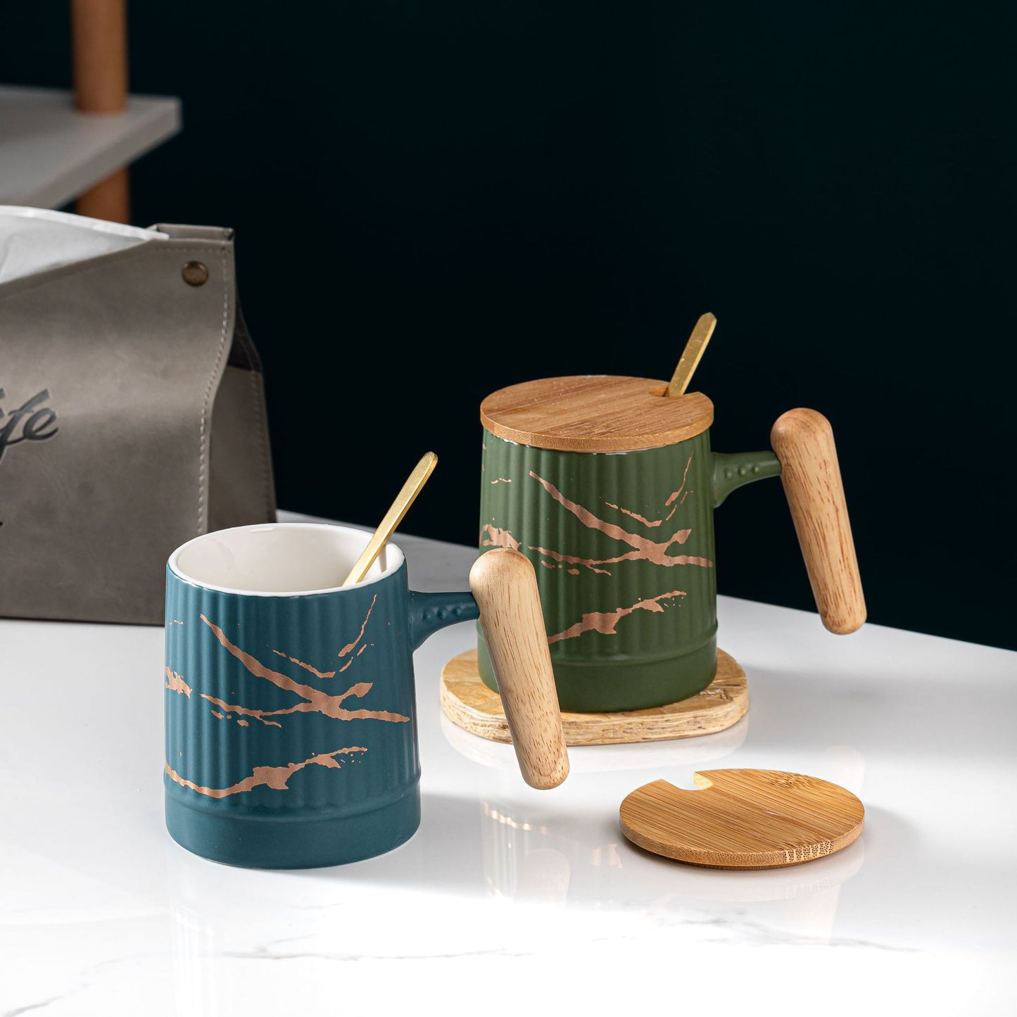 European Style Ceramic Coffee Cup with Lid and Spoon - 400ml