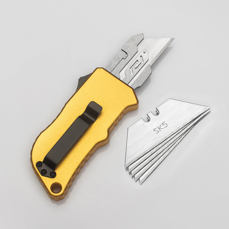 Retractable Multi-Purpose Knife with 5 Spare Blades - EDC Tool