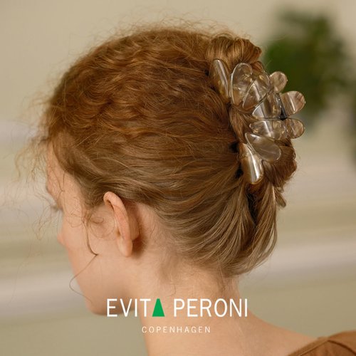 EVITA PERONI Hair Clip, Flower Hair Clips Large Hair Claw Clips for Thick Hair, Non Slip Strong Hold for Women Girls-Brown