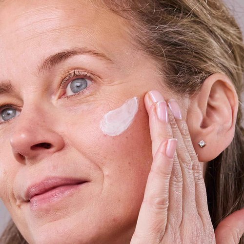 Evolve Organic Beauty - Age Defying Multi Peptide Cream | Firm, Smooth, Moisturize, Nourish | Sacha Inchi Peptides, Ceramides | Vegan, Clean, Cruelty-Free Beauty (2 fl oz | 60 mL)